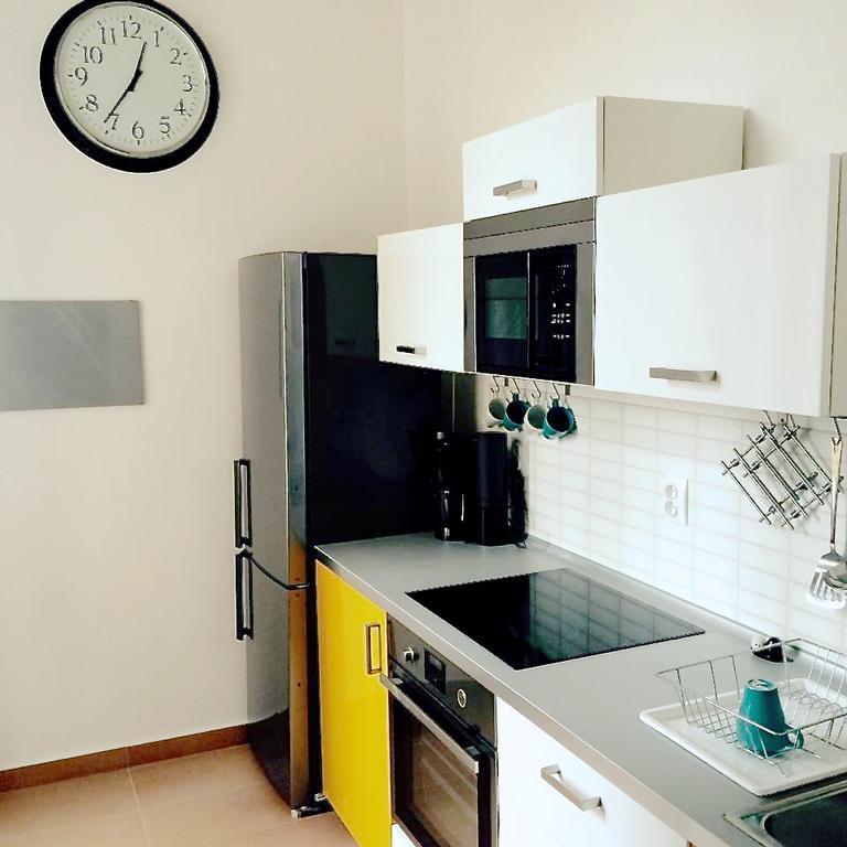 Hello Downtown Apartment - Broadway Budapest Room photo