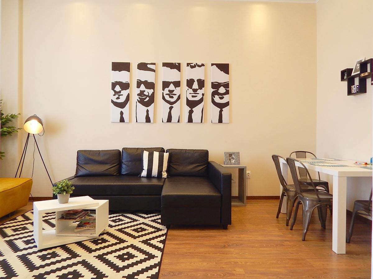 Hello Downtown Apartment - Broadway Budapest Exterior photo